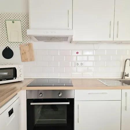 2-bedroom In Downtown Dionisio *