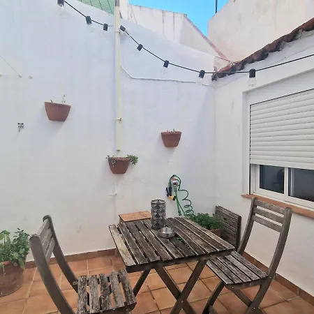 2-bedroom In Downtown Dionisio Sevilla