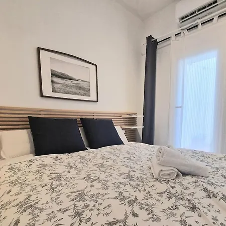 2-bedroom In Downtown Dionisio Lägenhet