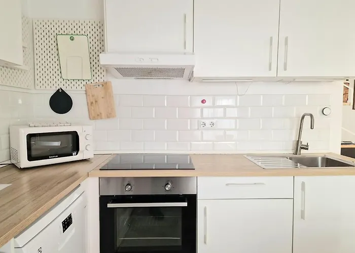 2-bedroom In Downtown Dionisio *