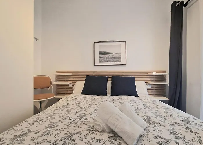 Appartement 2-bedroom In Downtown Dionisio *