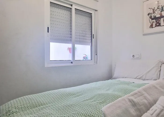 2-bedroom In Downtown Dionisio Séville