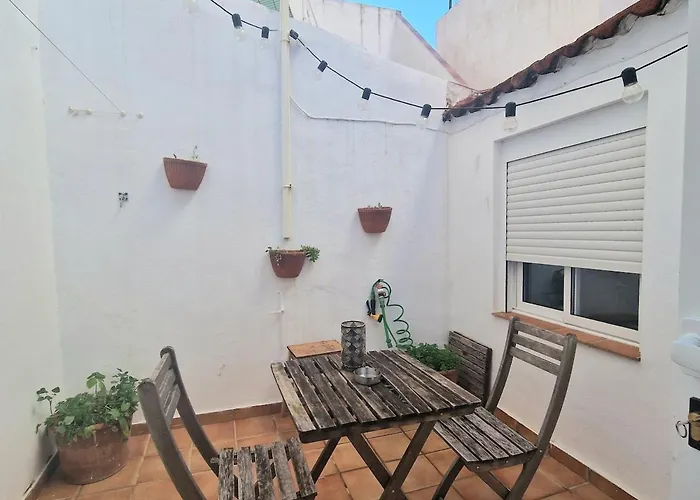 2-bedroom In Downtown Dionisio Séville
